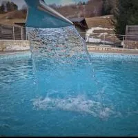 Chalet la Baita SPA e Wellness, hotel a Ronzo Chienis