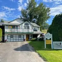 Country Cottage B&B, hotel in Vernon