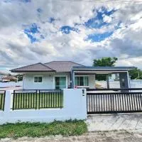 Pool Villa - Phetchabun، فندق في Ban Yawi