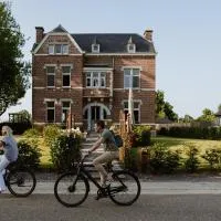 B&B het Notarishuis - authentiek verblijf nabij Maastricht、フーレンのホテル