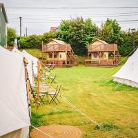 Camping Las Gaviotas، فندق بالقرب من مطار أستورياس - OVD، Naveces