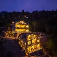ELIVAAS Signature Konifer Hillside Retreat, hotel din Kasauli