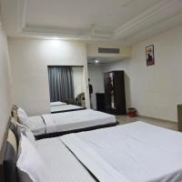 Shri Harichand Hotel, hotel poblíž Amravati Airport - AVT, Amravati
