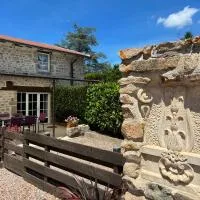 Gîte Therence chez Bruno, hotel sa Sainte-Thérence