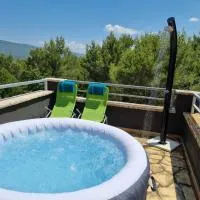 Villa Panorama, hótel í Pridraga