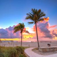 NEW Pool Home with King Bed Mins to Hospital and Beach, hotel poblíž Fort Lauderdale Executive Airport - FXE, Fort Lauderdale