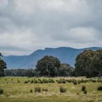 Northern Grampians Hideaway by Tiny Away, hotel di Dadswells Bridge