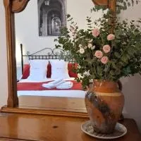 Lar de María, hotel u gradu Villacastin