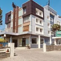Alps Residency - A Bergamont Hotel, Krishnagiri, hotel di Krishnagiri