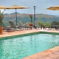 Cortijo Rural Alcornocosas, hotelli kohteessa Córdoba