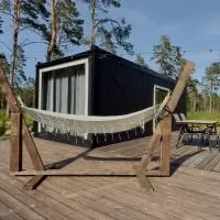 Hidden Hiiumaa Seaside Cottage, готель у місті Kõrgessaare
