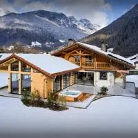 Chalet Julena - OVO Network, hotel em Thônes