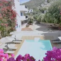 Boutique Hotel Tilos Mare, ξενοδοχείο στα Λιβάδια