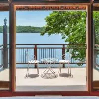 SaffronStays Suvarna Sangam riverfront villa with boat rides, candlelight dinners & backwater views in Udupi, hotel em Udupi
