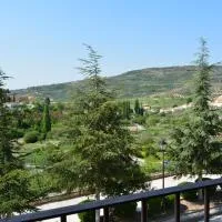 Hotel Mayno, hotel a Pastrana
