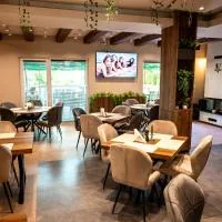 Villa Vratnica - Restaurant & Apartments, khách sạn ở Vratnica