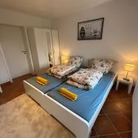 Modernes Apartment mit Parkplatz, hotel Elsdorf városában