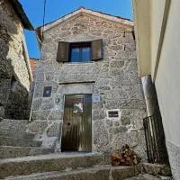 Raízes da Serra - Casa Alvoco, hotel u gradu Alvoco da Serra