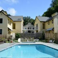 Farmhouse Inn, hotel a Forestville