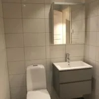 Lägenhet med uteplats, hotel u gradu Varberg