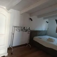 Casa pura natura, hotel poblíž Letiště Alghero Sardinie - AHO, Casa Minnina