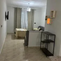 Résidence djenah, hotel di Beni Enzar