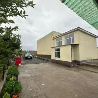 Guest House Akzhol, hotel sa Balykchy