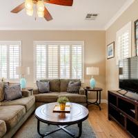 Amazing Gilbert home 3 Bed 2 and half Bath sleeps 8 2 car garage, khách sạn gần Phoenix-Mesa Gateway Airport - AZA, Gilbert