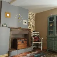 Maison cévenole Alzon, hotel sa Alzon