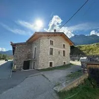 Tiny House - chez l'oncle, hotell i Val Cenis