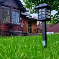 Mover mount apart, hotel v mestu Skole