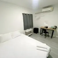 xx GO INN Siriraj BKK โกอินน์ ศิริราช, hotel u gradu Bangkok Noi