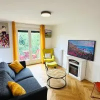 An Exceptional Apartment, 20 Min Paris, 10 Min Orly Airport, 30 Min Disney, 25 Min Versailles, Parking free, hotel en Antony