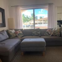Cadaques Caribe 2BR Apt Free Wifi and Parking, Hotel in Bayahibe