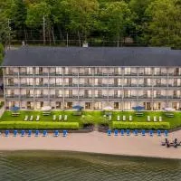 Beachfront Hotel Houghton Lake، فندق في هاوتون ليك