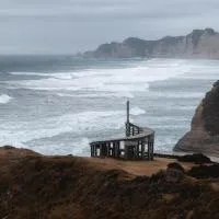 Refugio Parque Tepuhueico Zona Costa, ξενοδοχείο σε Quilán