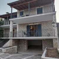 엘레오나스에 위치한 호텔 Stone Village Suites