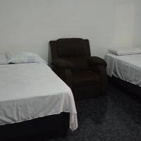 Hotel OHANA, hotel poblíž Mezinárodní letiště Monseñor Oscar Arnulfo Romero  - SAL, Tecualuya