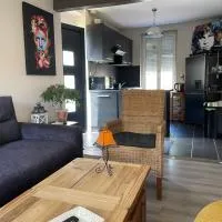 Agréable maison de ville à Pacy sur eure, hotel Pacy-sur-Eure-ben