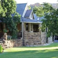 Imla Guest Farm - Waterfall, hotel Ficksburgben
