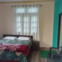 Hare Krishna Homestay, hotel Sarāhan városában