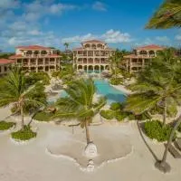 Coco Beach Resort, хотел в Сан Педро