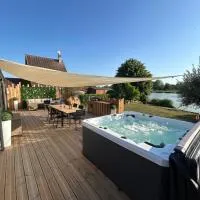 SPA et SAUNA de la presle, hotel Saint-Georges-sur-Arnon városában