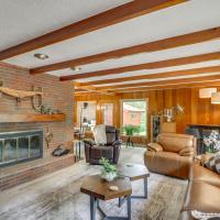 11 Mi to Maple Lake 5-Acre Property in Fertile!, hotel near Thief River Falls Regional Airport - TVF, Fertile
