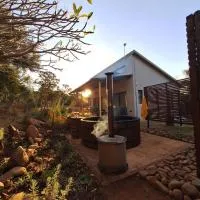 The Bird House, hotel di Kampersrus AH