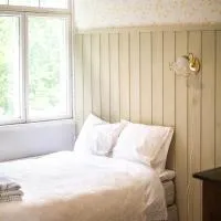 Majatalo Kukkasrinne, отель в Лахти