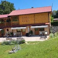 Plitvice ZG – hotel w mieście Smoljanac