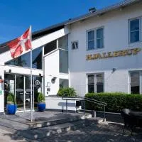 Hotel Hjallerup Kro, hotel v mestu Hjallerup