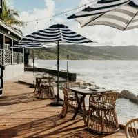 The Waves at Cane Bay, hotel Kingshill városában