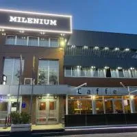 Hotel New Milenium, hotel em Lukavac